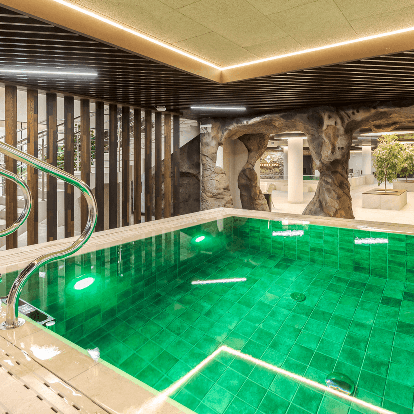 Холодний Басейн